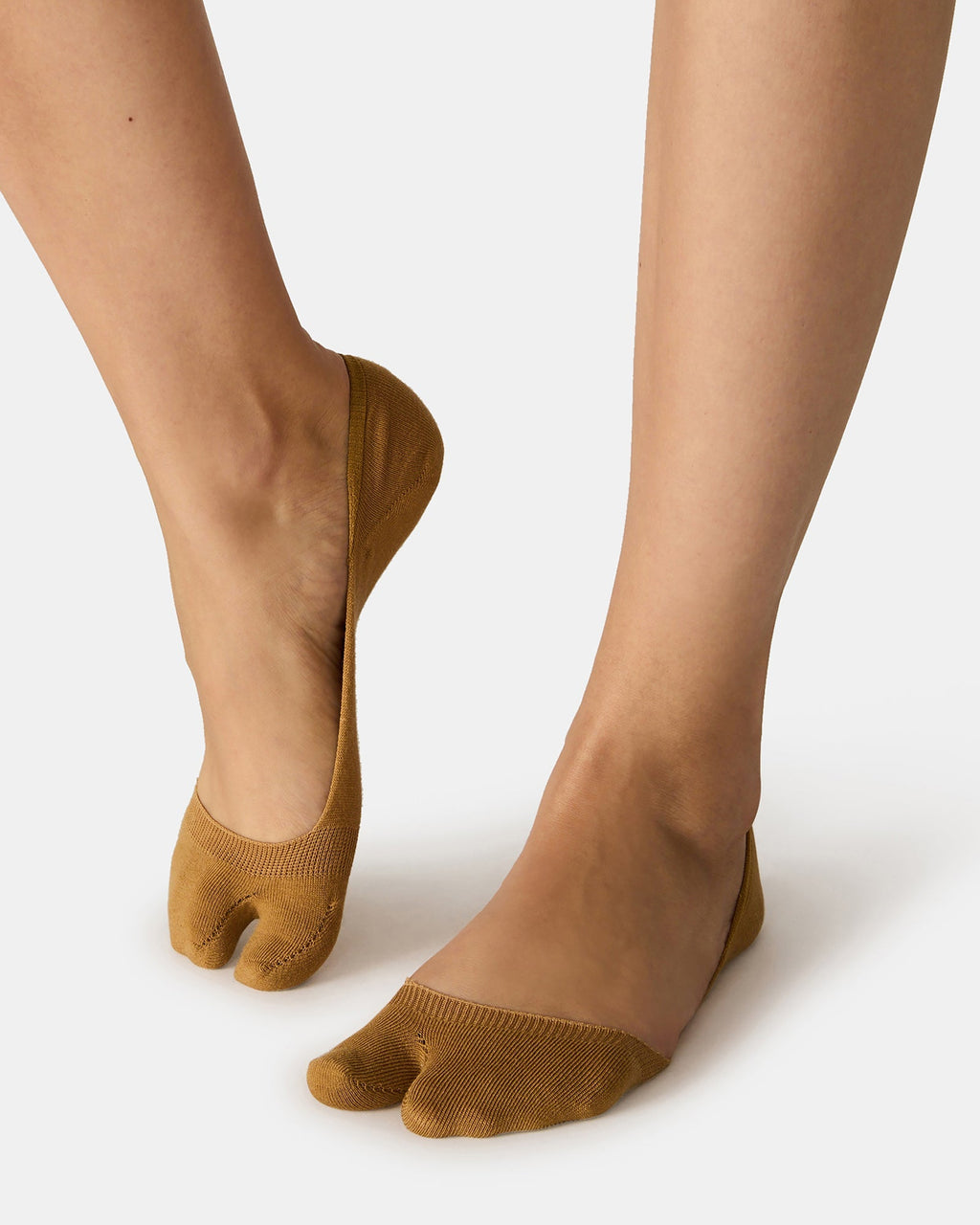 SPLIT TOE LINER SOCKS BLACK/NUDE