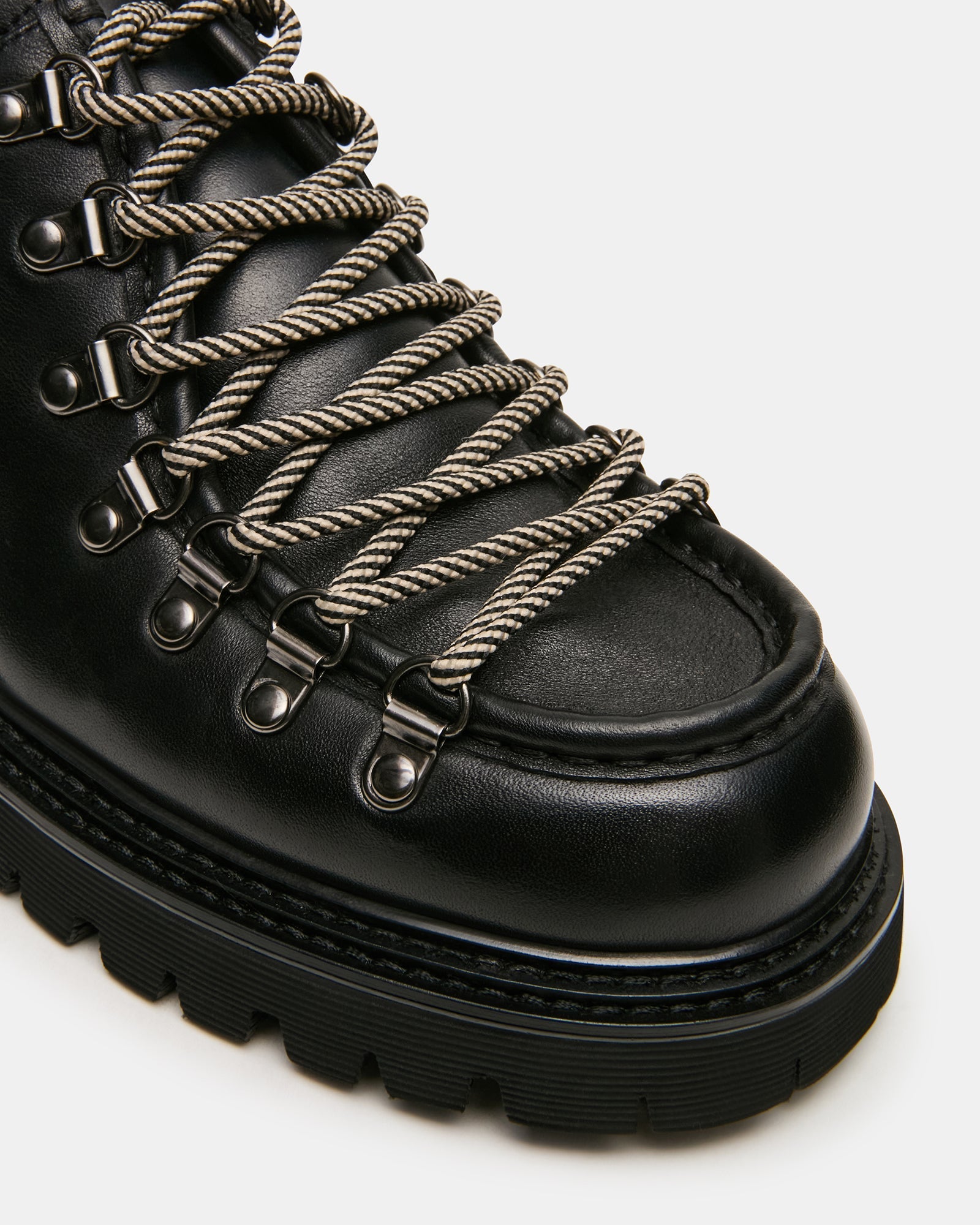 CALIX BLACK LEATHER