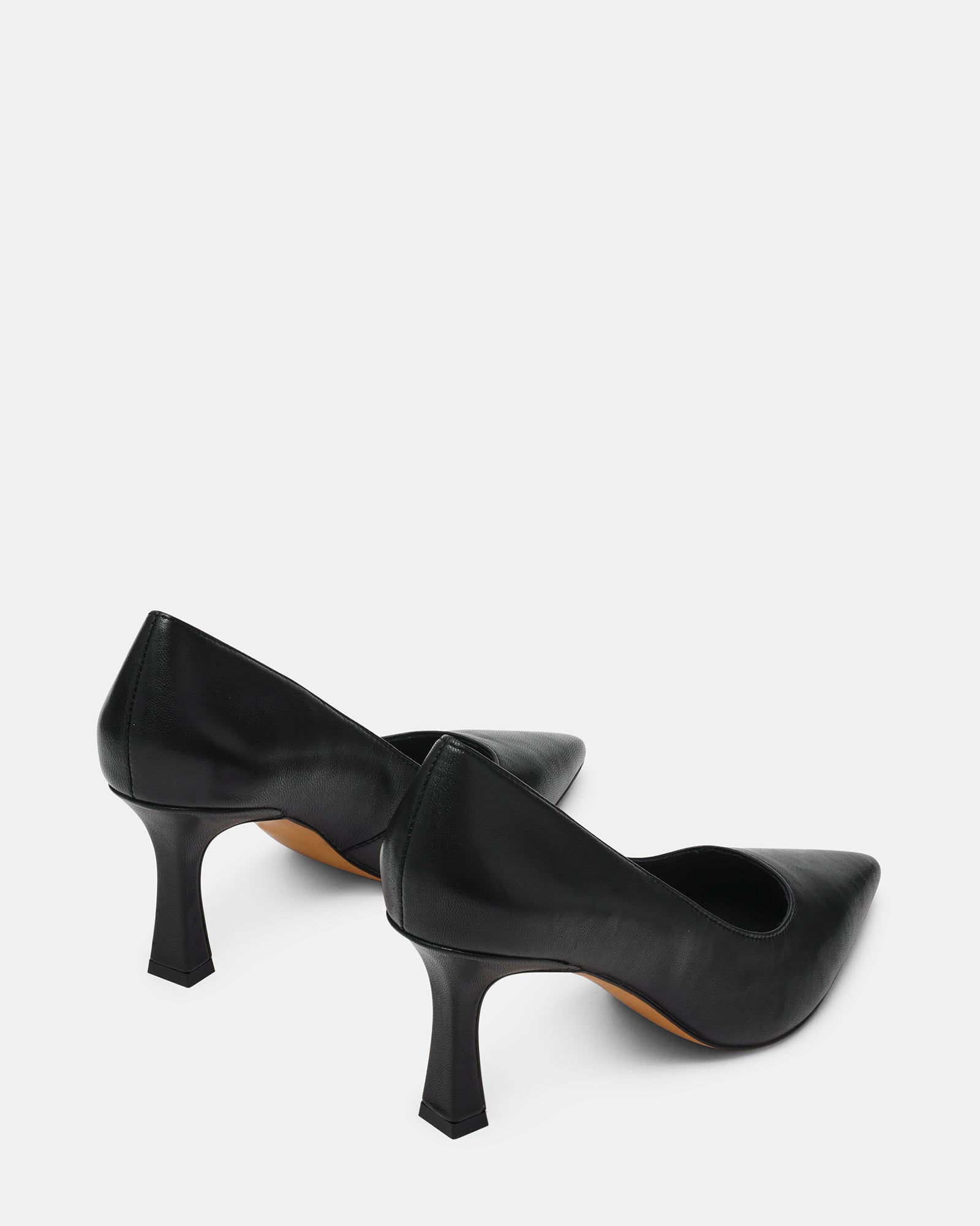 DELLA BLACK LEATHER