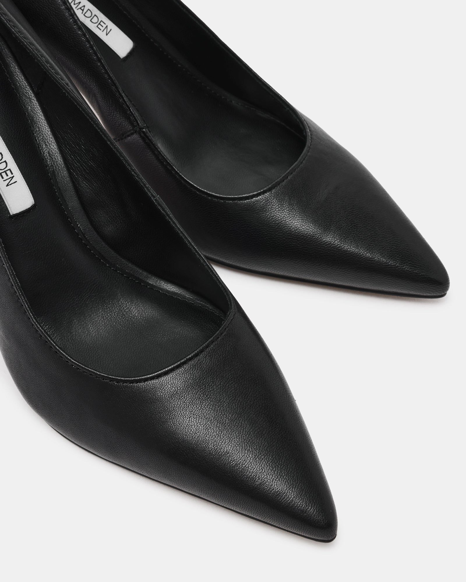 DELLA BLACK LEATHER