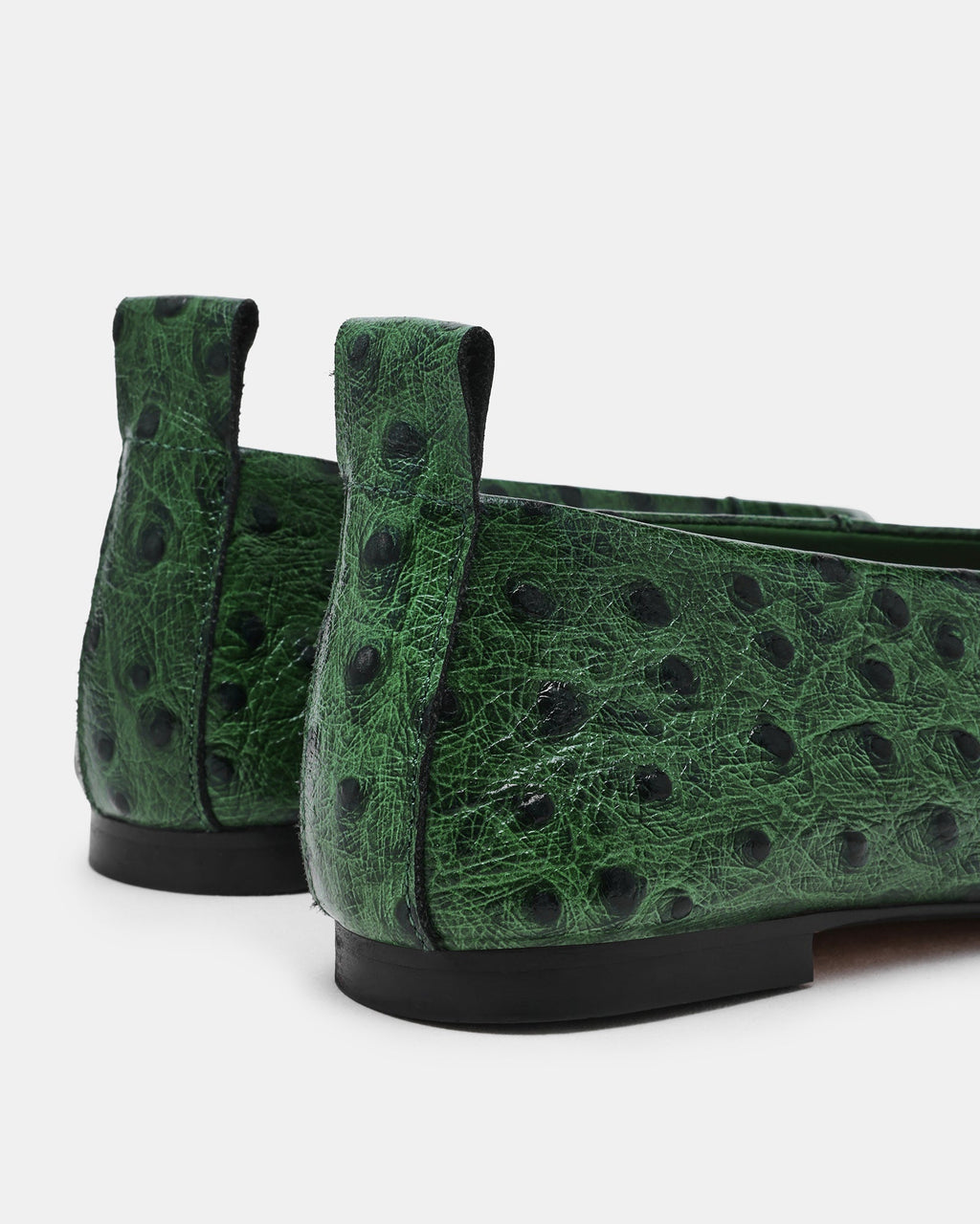 SWANKY OSTRICH GREEN LEATHER